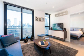 Elevated Elegance in the City's Chic Paris End, Melbourne